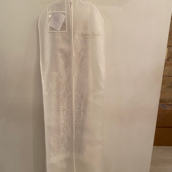 BRAND NEW (Unaltered) Willowby Cadah Wedding Gown - Picture 10 of 12
